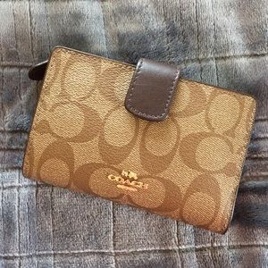 Coach wallet